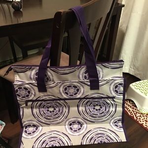 New Thirty one Deluxe organizing utility tote